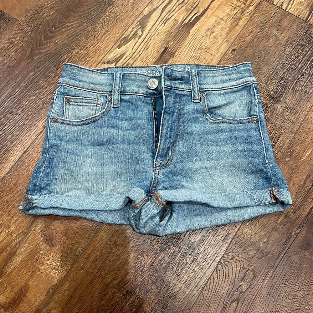 AE shorts